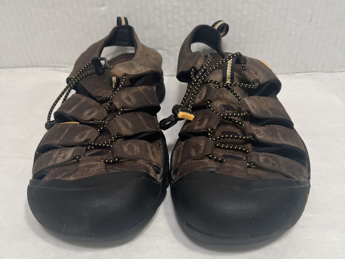 Sandali Keen Newport H2 da trekking in acqua con cinturino in pelle marrone da uomo taglia 11 5