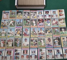 1976 Topps Baseball Card Partial Starter Set Lot (553 Different Cards) RC Stars