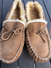 LL Bean Wicked Good Moccasins Shearling Slippers Men's size 9M Brown