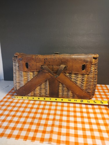 Antigua cesta de pesca creel con cuero. ¡Bonito! - Imagen 11 de 17