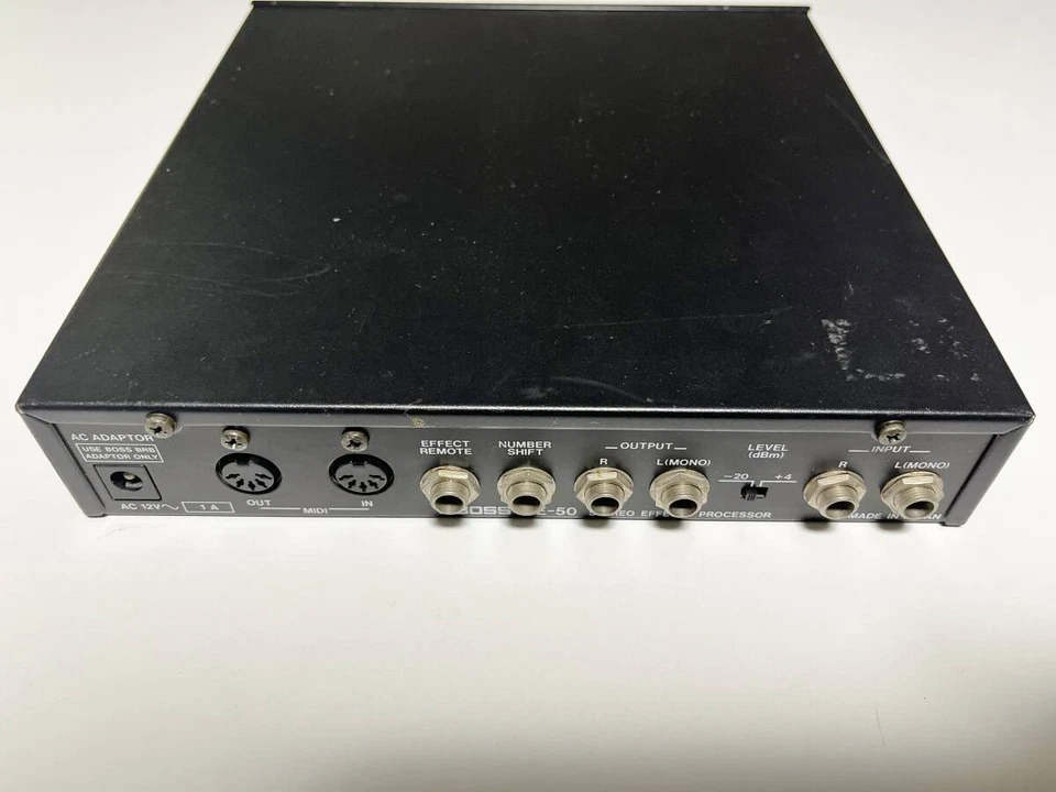 Vintage BOSS SE-50 Multi-Effects Processor Vocoder Unit Japan Tested Works Well - Image 2 of 3