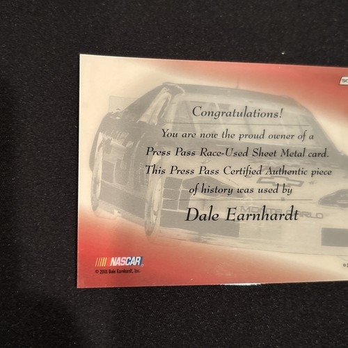 2001 Press Pass Race Used Sheet Metal Dale Earnhardt /120 - Picture 5 of 6