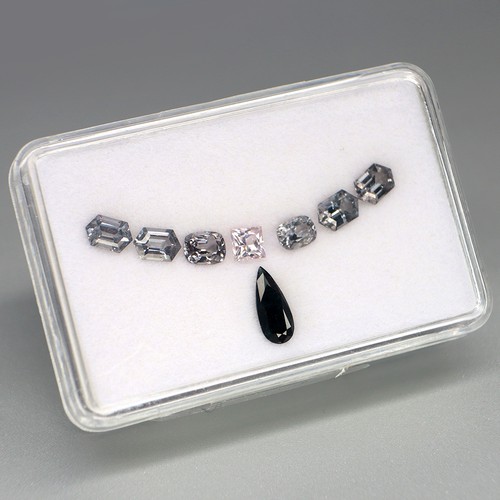 Forma mixta 4,5x4,5 a 10x4,5 mm. Espinela color elegante natural Myanmar 8 piezas/4,56 quilates - Imagen 2 de 6