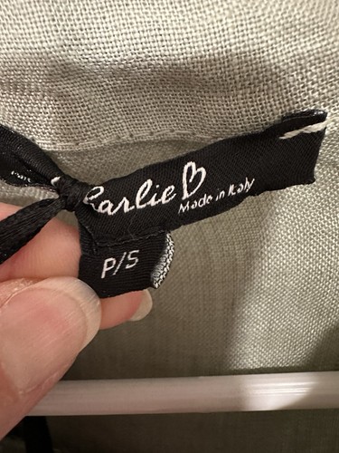 Neu mit Etikett Charlie B grünes Leinenhemdkleid, Petite Small, minimalistisch, leicht  - Bild 5 von 13