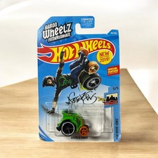 Hot Wheels HW Ride-Ons Wheelie Chair Green Aaron Wheelz Fotheringham #65