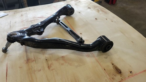 2019-2023 SIERRA RH FRONT LOWER CONTROL ARM WITH BALL JOINT 25K MILES 19-23 - Picture 6 of 14