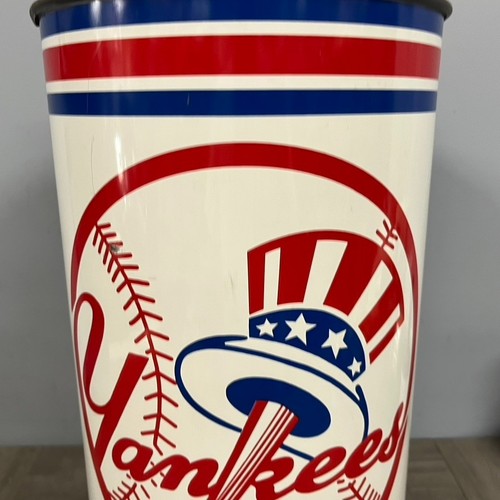 De colección MLB New York Yankees Béisbol 19" Alto Basura Paraguas Soporte Metal - Imagen 4 de 20