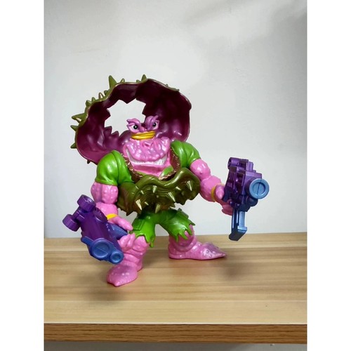 2021 Street Sharks Clambo with Purple Weapon Collectible Figure Movable Toy - Picture 5 of 15