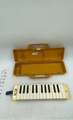 Yamaha P-25D Yellow Melodica Pianica Piano With Carying Hard Case
