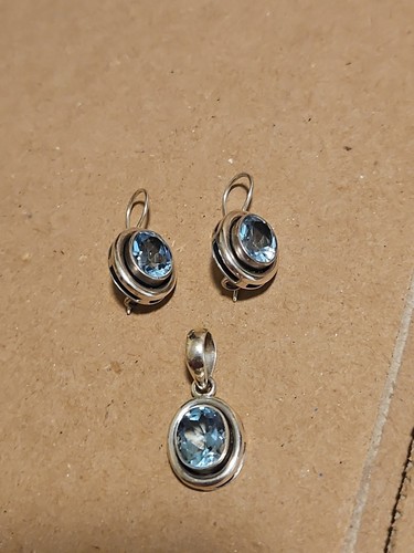 Silpada Sterling Silver Blue Topaz Oval Earrings w/Locking Wires & Pendat - Picture 1 of 3