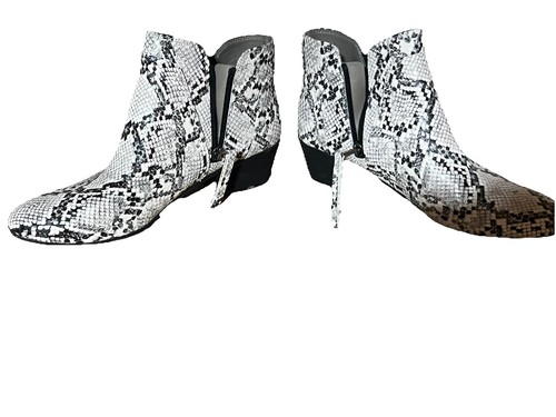 CIRCUS by SAM EDELMAN Black and Cream Snakeskin Pipper Ankle Boots Size 8 M - Picture 2 of 9