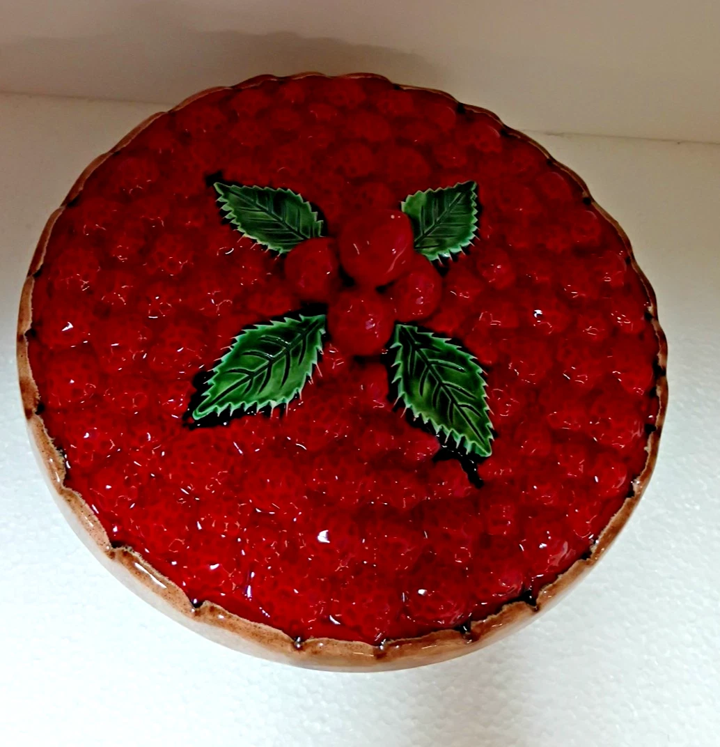 Over & Back Ceramic Pie Plate Keeper Strawberry Portugal Vintage