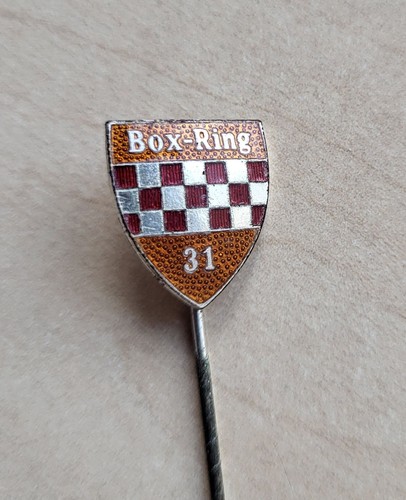 Vintage Emaille Box-Ring 31 Boxen Stick Pin Anstecker - Bild 1 von 2