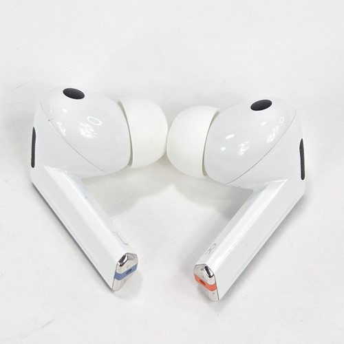 Samsung Galaxy Buds3 Pro SM-R630 AI True Wireless Bluetooth Earbuds - White - Picture 10 of 11