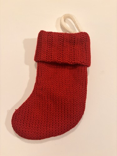 Target Wondershop Strick Monogramm Mini Weihnachtsstrumpf Buchstabe T rot - Bild 2 von 2