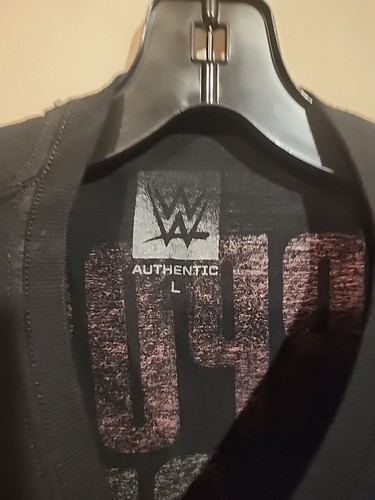 WWE NXT Austin Theory Live Wrestling Large T Shirt Mens - Picture 2 of 4