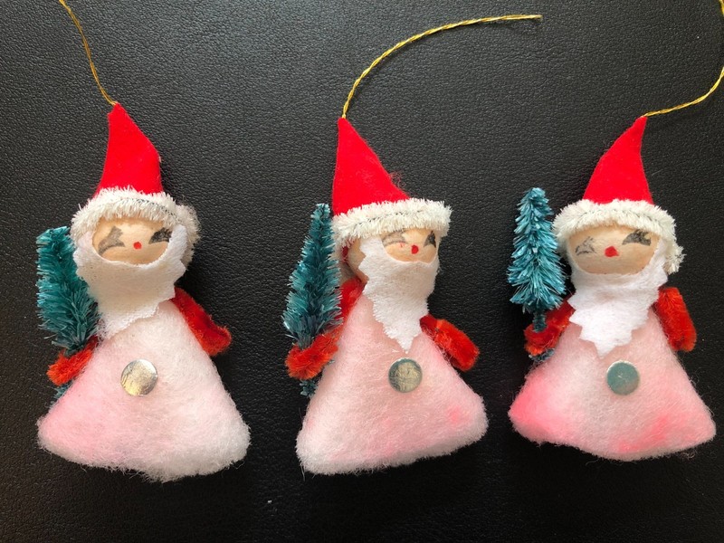 Vintage Handmade Mid-Century Felt Pipe Cleaner Christmas Ornaments - Santa Japan
