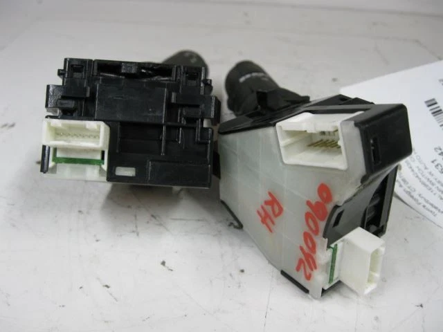 INTERRUPTOR COLUMNA NISSAN ALTIMA 2005 05 2006 06 359711 Foto 2 de 4