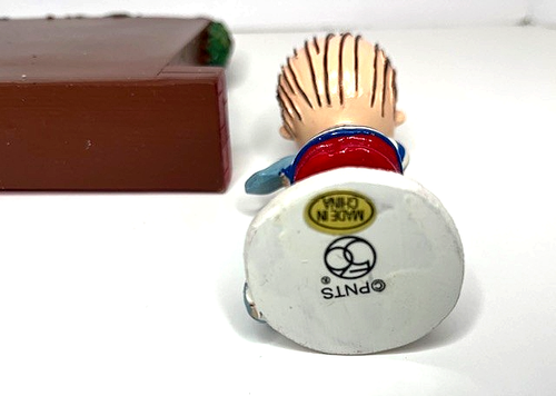 Dept 56 Peanuts "Stockings Were Hung" Replace Figurine Snoopy , Linus, Fireplace - Picture 7 of 14