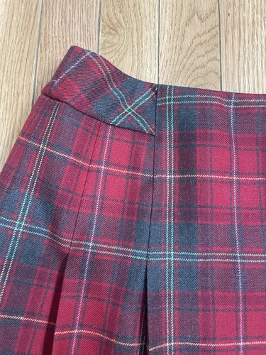 Pendleton Vtg Womens Sz 6 100% Virgin Wool Red & Green Plaid Pleated  Skirt - Picture 7 of 9