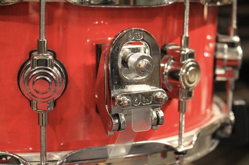 DW Performance Series 5,5 x 14 Zoll Candy Apple Red Snare Drum - Gebraucht! - Bild 3 von 7
