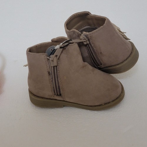 LOT OF 3  west loop & Wonder Nation Girls Size 3 & 2/3  Sandals, Sneakers & Boot - Picture 11 of 12