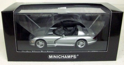 MINICHAMPS 1/43 - 430 144034 DODGE VIPER CABRIO 1993 - SILVER