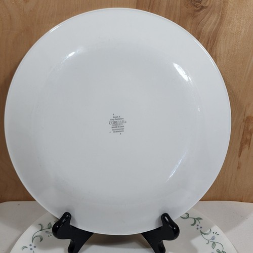 Corelle Corning Country Cottage Dinner Plates 10" Livingware set/3 hearts floral - Picture 5 of 7