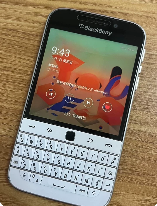 BlackBerry Classic Q20 Unlocked 4G LTE Retro Smartphone 16GB+2GB RAM QWERTY - Image 3 of 4