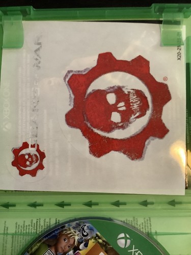 Gears of War Ultimate Edition & Rare Replay Bundle (Xbox One, 2015) w/ Stickers! - Picture 4 of 4