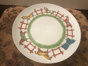 Paddock-Taste-Setter-By-Sigma-Horse-Cake-Stand-602-Japan