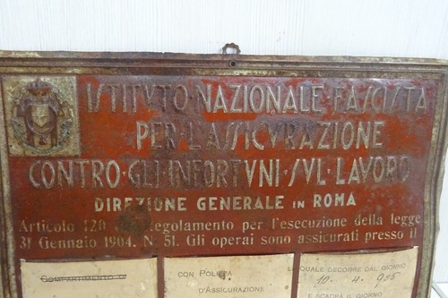 INSEGNA TARGA CASSA NAZIONALE DI ASSICURAZIONE 1935 EPOCA OLD SIGN MADE IN ITALY - Imagen 11 de 13