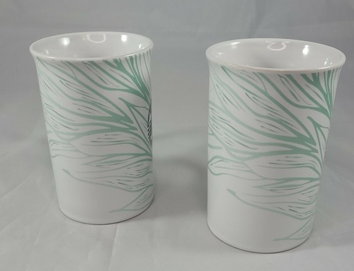 2 Stück Starbucks 11oz Keramik 2020 Tassen mit grünen und weißen Blättern - Bild 4 von 8