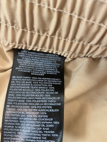 The North Face TNF Women's Windwall Outline Short  Khaki Logo Sz XXL $65 - Picture 5 of 10