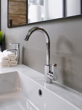 Modern Water Saving Bathroom Kitchen Faucet Single Handle Vanity Sink Tap Mixer