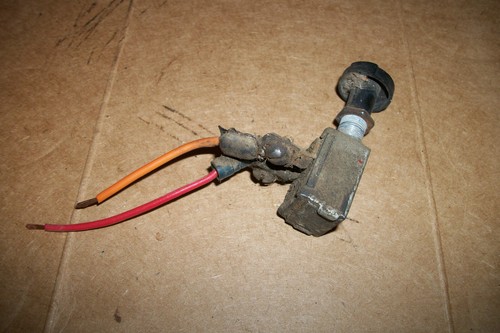 Roper RT 16 Light Switch - Picture 2 of 3