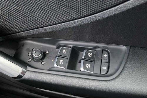 2024 Audi Q2 30 TFSI S Line 5dr Estate Petrol Manual - Picture 21 of 24