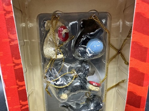 Purebred Collectibles Mini Christmas Ornaments Trevco Holiday Dog Puppy - Picture 6 of 6