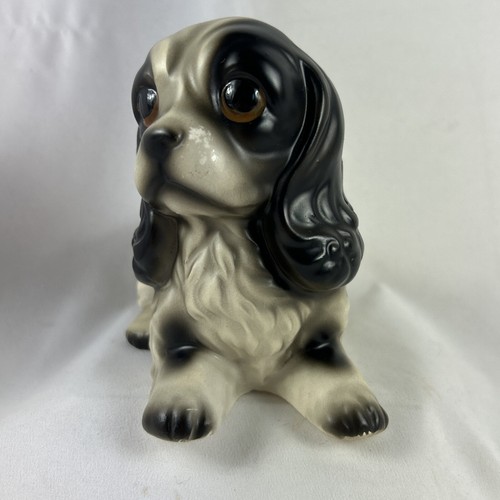 Springer Spaniel Figurine Laying Pose 4.5”H x 5”L Porcelain Vintage - Picture 3 of 8