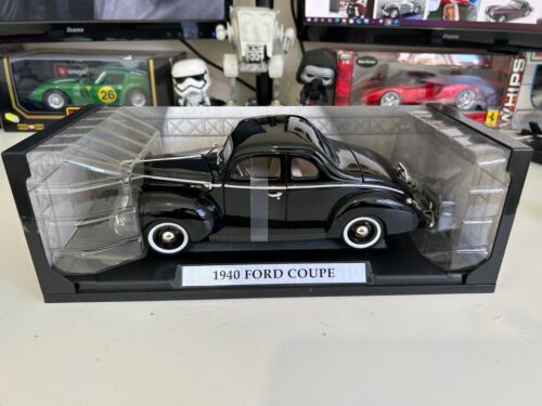 Modellino auto Ford Coupè 1940 Motormax 1:18 pressofuso - con scatola - Foto 6 di 11