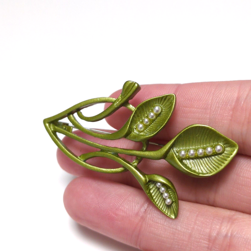Green Enamel Leaf Brooch Pin Imitation Pearls Art Deco New - Picture 2 of 5
