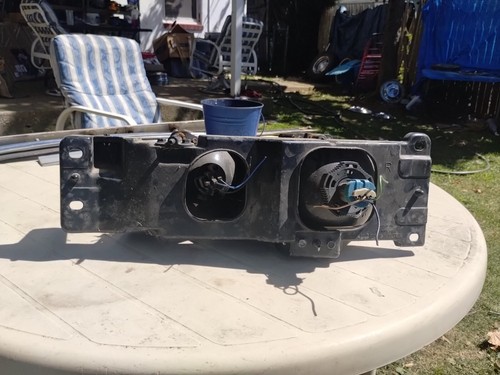 Passenger Right Headlight 2001 2002 2003 2004 Chevy Cavalier OEM - Picture 6 of 7