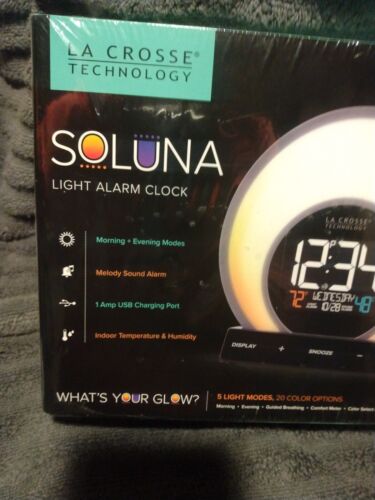 COLOR CHANGE La Crosse Technology Soluna Mood Light Digital Alarm Clock USB Port - Picture 2 of 9