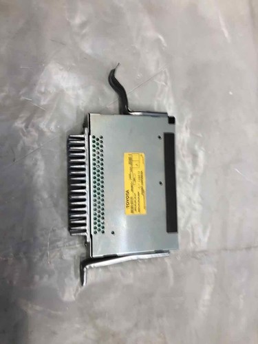 2002 - 2003 LEXUS ES300 Audio Amplifier Pioneer Audio System CD (P/N 8610033170) - Picture 4 of 16