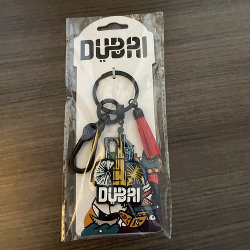 Dubai United Arab Emirates Souvenir Keyring Keychain Clip - Picture 1 of 9