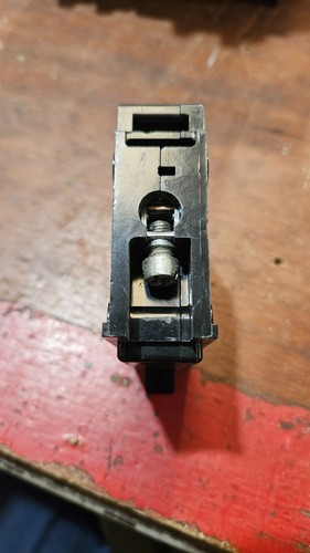 Cutler-Hammer/BAB1020 20 amp-Pole Bolt on 120/240 VAC Circuit Breaker - Picture 5 of 6