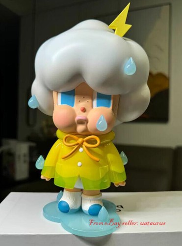 Popmart Crybaby Raindrops Keep Falling From My Head Action Figure In Stock New - Imagen 2 de 6