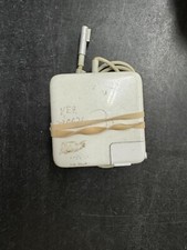 Genuine OEM Apple 60W MagSafe 1 Charger for MacBook Pro / Air TESTED - WORKING /