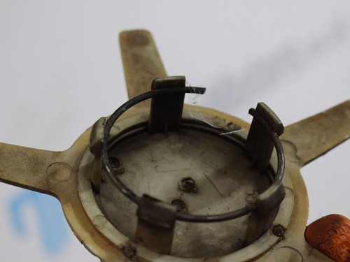 2003 Audi TT Centre cap - Picture 3 of 3