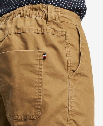 $65 Tommy Hilfiger Men's Classic Fit Fatigue 9" Shorts, Size 40. - Foto 3 di 3